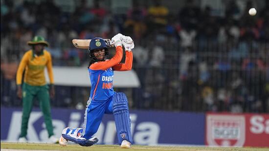 Bet Smarter on Cricket with 12Bet’s Comprehensive Betting Platform